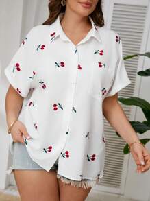 SHEIN Frenchy Áo sơ mi tay ngắn hở phía trước họa tiết quả anh đào Boho cỡ lớn, thường ngày, dành cho mùa hè - trắng - Xem 3