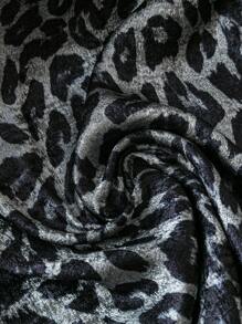 SHEIN Clasi 女士优雅豹纹金色派对吊带背心图案猎豹印花 T 恤女士上衣