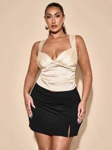 SHEIN BAE Nouveau Top bustier plissé en satin élégant couleur champagne/beige pour femmes grandes tailles. Top sexy pour le printemps/été, gothique grande taille, vacances, sortie, fête, remise des diplômes, vacances de printemps, Pâques, concert, hauts de fête, corset pour morphologies généreuses, hauts sexy, Top pour morphologies généreuses - Nude - Voir 8