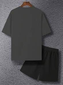 Manfinity Homme Loose Fit Men's Slogan Graphic T-Shirt And Drawstring Waist Shorts Set - Multicolor - View 2