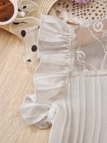 少女撞色蕾丝盖袖褶皱宽松衬衫