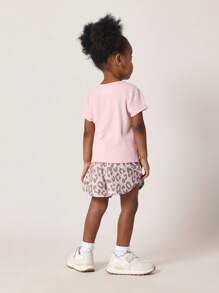 SUMWON 儿童必备罗纹婴儿 T 恤，带蝴蝶细节，适合女孩的舒适 T 恤，适合春夏季的休闲日常穿着上衣