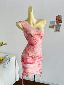 Soleia Robe mini ajustée à une épaule plissée avec design romantique rose tie-dye pour femme. Parfaite pour les soirées, les rendez-vous amoureux, la Saint-Valentin