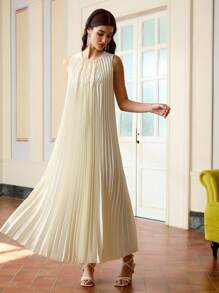 ZEYLAH Women's Crew Neck Sleeveless Pleated Maxi Belted Dress, Satin Dress