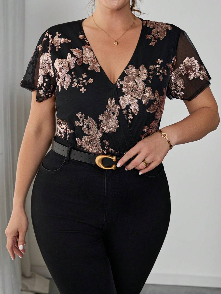 SHEIN Clasi Plus Size Minimalist Sleeveless Bodysuit, Casual Everyday Wear Elegant Outfits For Women Dressy Outfits For Women Party Outfits For Women Office Outfits For Women Birthday Outfits For Women Rave Outfits Festival   Summer Outfits For Women Wedding Guest Dress Women  Concert Outfit Women
Elegant Modest - Multicolor - View 1