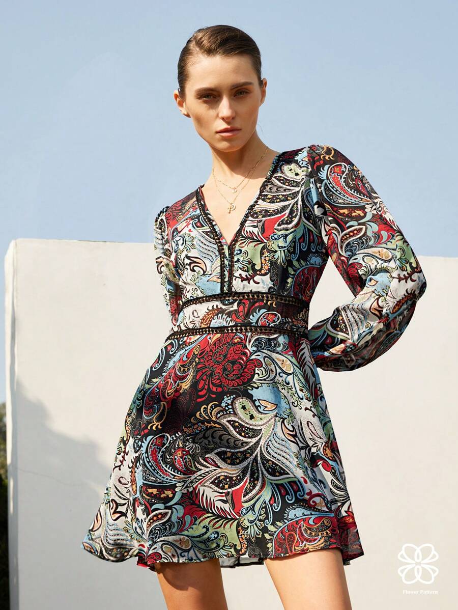 SHEIN Privé Vintage V-Neck Retro Folkloric Printed Contrast Ruffle Hem Short Dress For Women Fall Cloth For Women - Multicolor - View 1