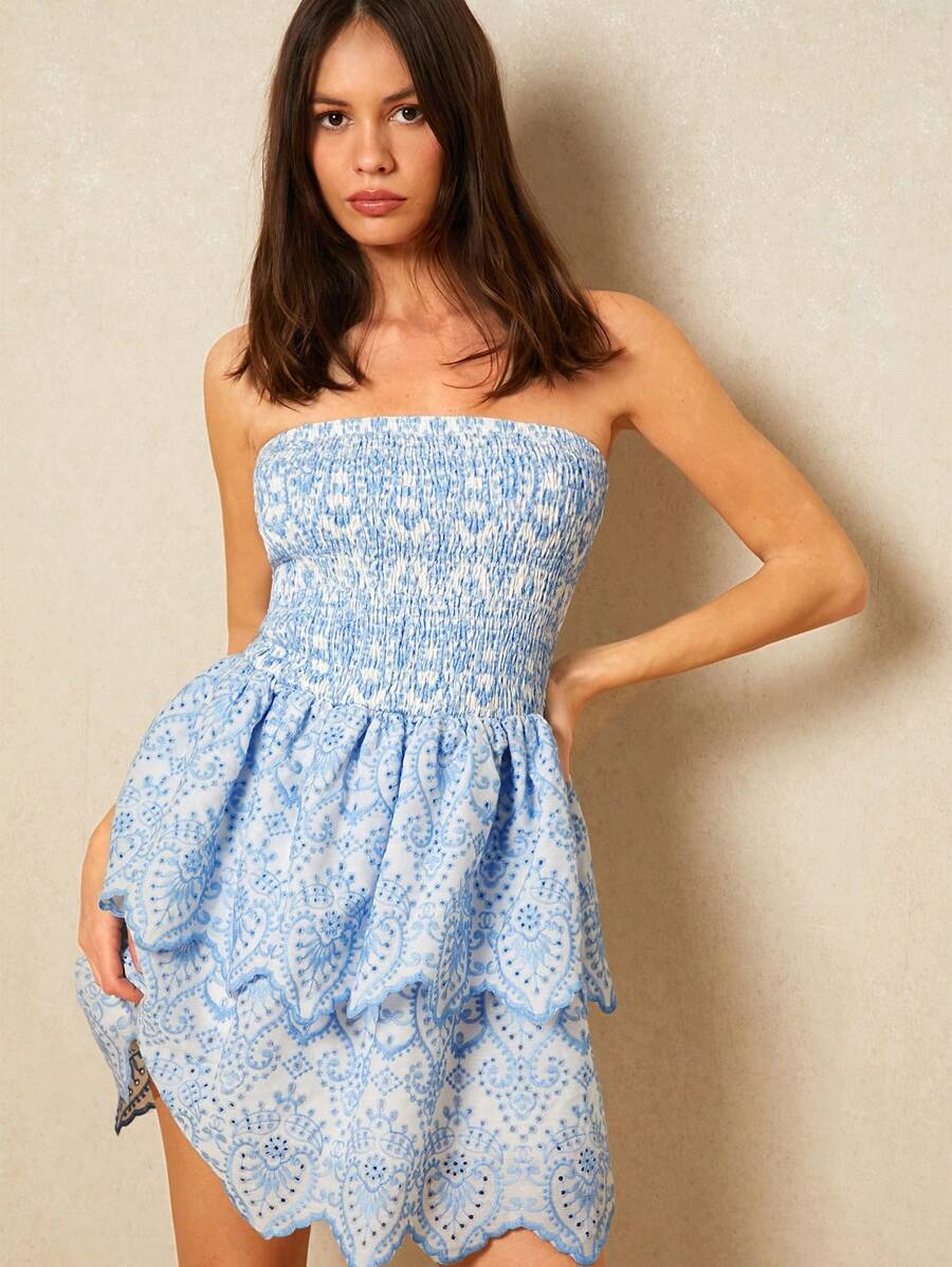 Poéselle 女士纯蓝色刺绣贝壳边短款简约无袖迷你连衣裙，女士度假装，浪漫连衣裙，波西米亚风，女士夏季服装 - 藍色 - 查看 1