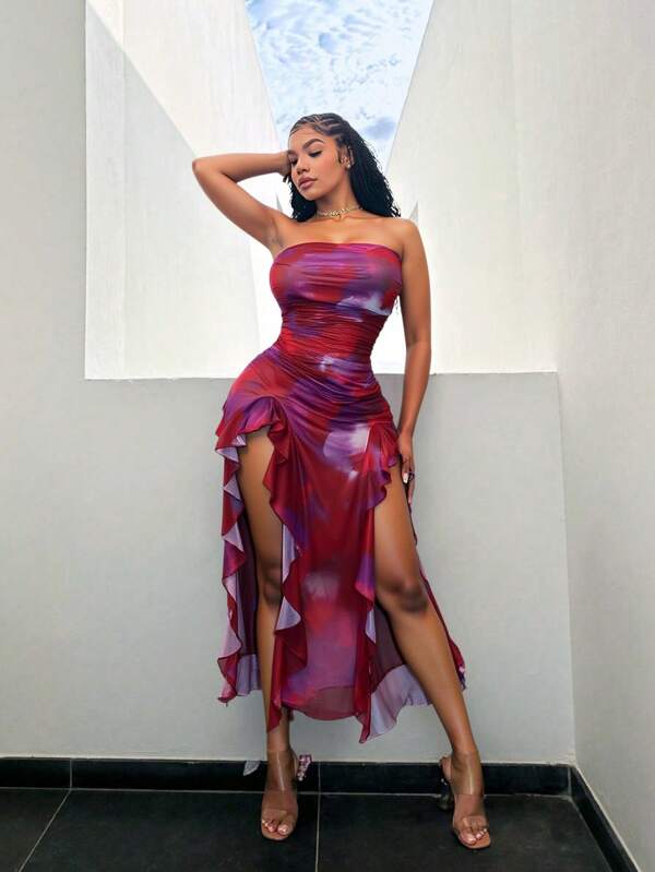 SHEIN X Garcia Sisters SHEIN SXY Plus Size Women's Summer Abstract Print Strapless Asymmetrical Hem Dress, Vacation Outfits, Suitable For Everyday Wear, Music Festival, Concert, Carnival Party, Beach Vacation, Date Night, Birthday, Bachelorette Party Outfit, Club, Cute, Casual, Shopping, Streetwear, Going Out