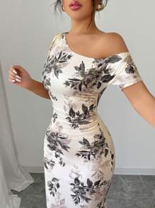 Elenzga New Women's Floral Print Asymmetric Shoulder Ruched Design Fishtail Hem Elegant Sophisticated Party & Date Dress, Flattering & Slimming - Multicolor - View 6