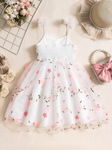 SHEIN Glamorique Kids 年轻女孩 3D 花卉网眼吊带背心公主裙，适合节日、婚礼、度假、夏季 - 粉色 - 查看 3