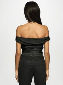 MISSGUIDED Ruched Off-Shoulder Dance Bodysuit With Halter Neck Design Athletic Performance Wear Perfect For Ballet Dance Gymnastics Training