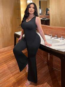 Flirla Plus Size Sexy Casual Criss-Cross Deep V Jumpsuit With Flared Legs, For Daily Wear & Home