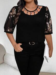 SHEIN Clasi Plus Size Women Solid Color Patchwork Round Neck Short Sleeve Casual Blouse For Summer - Black - View 1