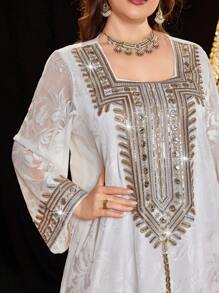 Layrah Abaya de talla grande elegante con bordado de perlas en arabesco, modesto kaftan - Blanco - Ver 7