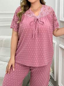 Conjunto de pijama rosa de talla grande con cuello en V de encaje semi-transparente y tela jacquard