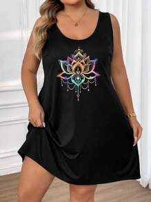 SHEIN CURVE+ 大码休闲简约指甲花莲花纹身设计无袖连衣裙，适合夏季