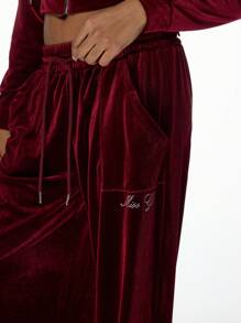 MISSGUIDED Luxe Velvet Tracksuit Set Lounge Wear Zip-Up Crop Jacket Wide Leg Pants Athletic Leisure Suit Soft Plush 2 Piece Set Casual Workout Outfit Gym Athleisure Christmas - Burgundy - View 7