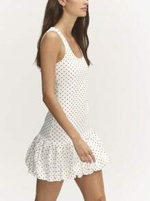 Nöista 夏季紧身迷你连衣裙，搭配俏皮的气球裙，非常适合外出！