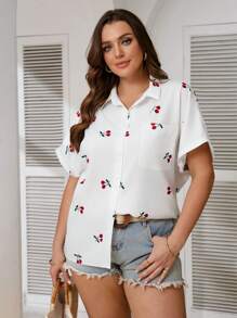SHEIN Frenchy Áo sơ mi tay ngắn hở phía trước họa tiết quả anh đào Boho cỡ lớn, thường ngày, dành cho mùa hè - trắng - Xem 5
