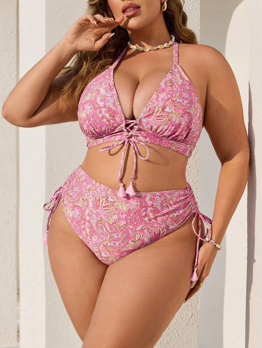 SHEIN Swim Curve 大码女式 2 件套佩斯利随机印花抽绳胸绳下部抽绳装饰吊坠装饰泳装套装 - 粉色 - 查看 1