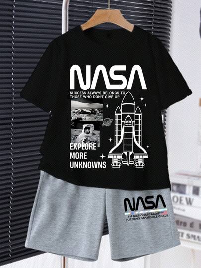 SHEIN 2pcs Tween Boys Casual Minimalist Astronaut Print Round Neck Short Sleeve T-Shirt And Shorts Set, Suitable For Summer
