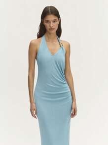 Nöista 夏季紧身垂坠挂脖长裙，令人惊艳的长裙，饰有金色装饰和迷人的露背设计，真正引人注目！ - 藍色 - 查看 1