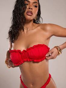 SHEIN BAE 2 pièces Ensemble de bikini bandeau/string en satin rouge unicolore sexy, élégant et vintage pour vacances, tenues d'été pour femmes, maillots de bain pour femmes, ensemble de bikini 2 pièces pour vacances, tenues de bain pour femmes, maillots de bain pour femmes, tenues de plage pour femmes, maillots de bain pour femmes, tenue de bain occidentale pour femmes, ensemble de bikini pour vacances pour femmes - Rose bonbon - Voir 6