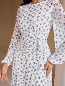 Veilorie Modest Casual Ditsy Floral Flare Hem Ladies' Arabic Style Long Dress - Multicolor - View 1