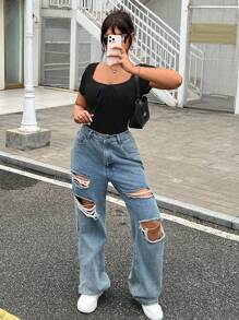 SHEIN EZwear 对比色绑带前结 T 恤