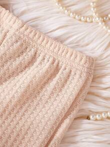 2pcs Baby Girls Simple Letter Graphic Top With Ruffle Hem & Casual Flared Pants Set, Home Outfit - Apricot - View 3