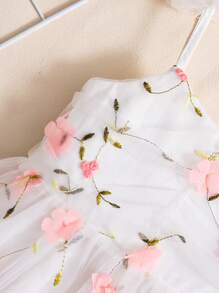 SHEIN Glamorique Kids 年轻女孩 3D 花卉网眼吊带背心公主裙，适合节日、婚礼、度假、夏季 - 粉色 - 查看 4