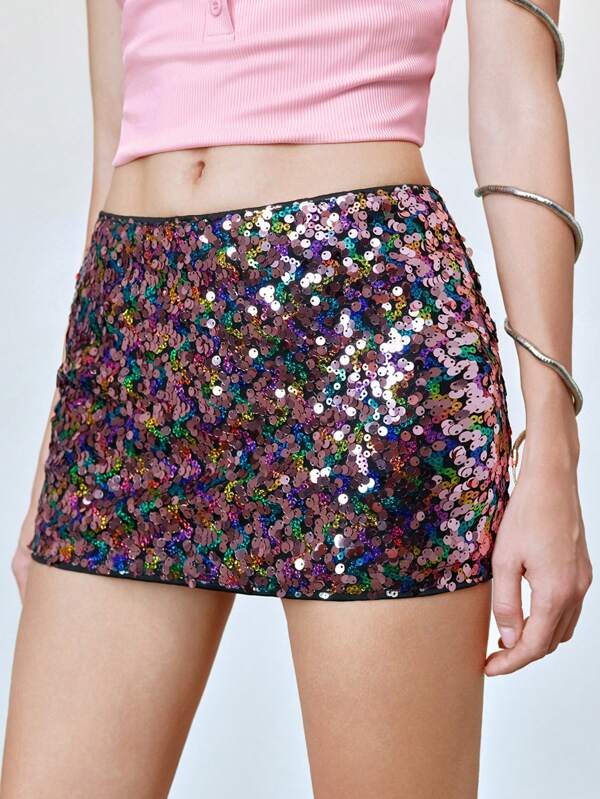 SHEIN Unity Women's  Shiny Pink Sequin Embellished Low Waist Mini Skirt For Young Women, Festival/Street Wear