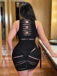 Flirla Plus Size Women Solid Color Hollow Scoop Neck Sleeveless Tight Fit Sexy Dress - Black - View 2