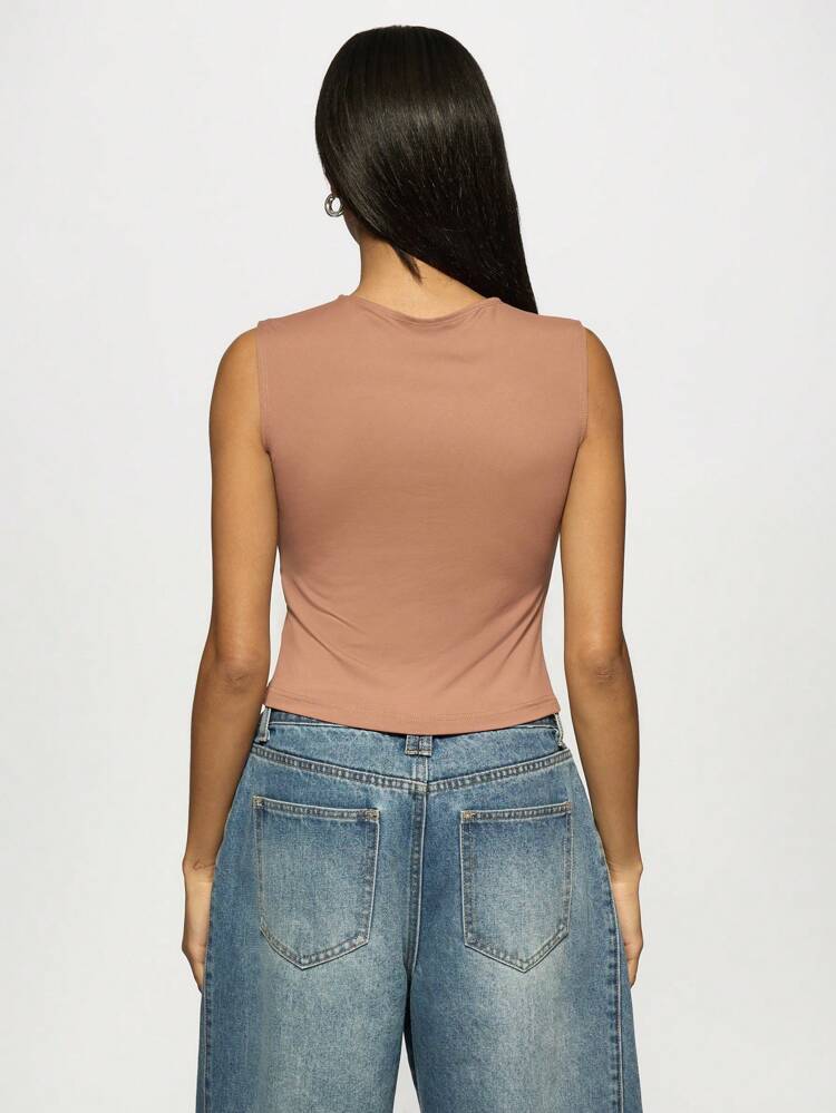 MISSGUIDED Sleeveless Button-Up Crop Top High Neck Shell Button Detail Asymmetric Front Modern Chic Casual Party Club Summer Festival Tank