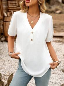 LanaWest Camisa de manga corta con botones, cuello en V profundo y corte holgado