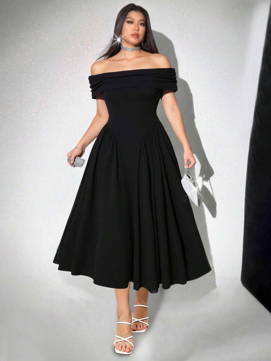 SHEIN Belle 大码露肩优雅小黑中长连衣裙，女士婚礼宾客礼服 - 黑色 - 查看 1