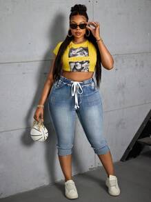 SHEIN SXY 大码磨边下摆松紧腰抽绳紧身七分牛仔裤 - 中等水洗藍 - 查看 3