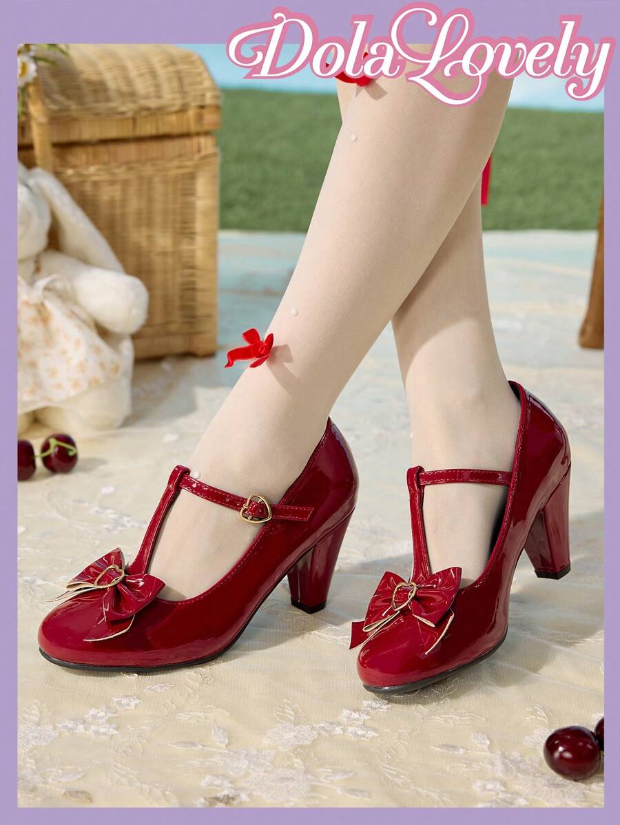 Dola Lovely 女士黑白玛丽珍经典复古洛丽塔蕾丝图案高跟鞋 - 紅色 - 查看 1