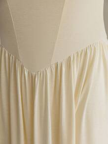 SHEIN Privé 大码女式露背优雅长裙，适合通勤、度假和苗条身材 - 杏色 - 查看 3