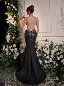 Glamrae Elegant Black V-Neck Long Sleeve Luxury 3D Rhinestone Handmade Beaded Sheer Mesh Backless Mermaid Tail Train Evening Gown,Party Dress,Formal,Wedding Guest