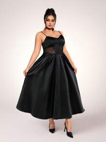 SHEIN X LOS FAVORITOS DE LA FATSHIONISTA SHEIN ICON Plus Size Bustier Bodice Lace Panel Super Long A-Line Dress, Suitable For Weddings Summer - Black - View 6