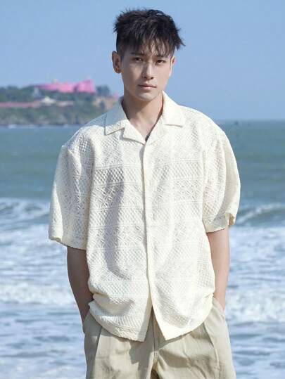 DAZY Summer Vacation Beach White Geometric Pattern Textured Fabric Men's Shirt,Back To School Clothes