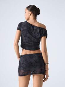 LYSMO Women Floral Print Asymmetrical Collar Drawstring Cropped Top And Midi Skirt Set - Black - View 2