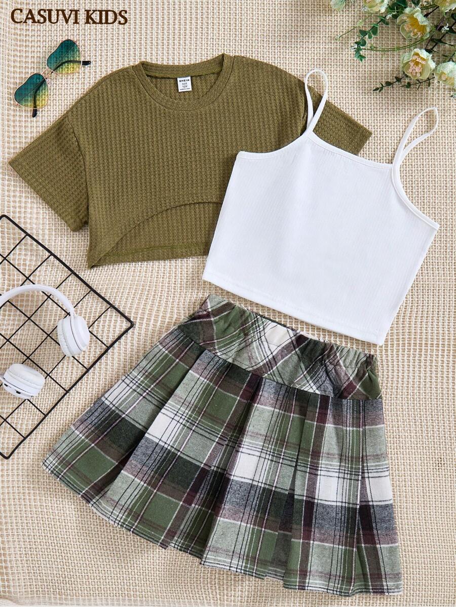 SHEIN Explorewe 适合青春期女孩的三件套女童服装，美式复古简约华夫格罩衫，搭配纯色背心和格子校园裙，三件套适合春夏校园运动、日常旅行和玩耍穿着 - 綠色 - 查看 1