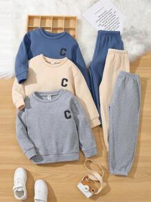SHEIN 6 件套年轻男孩休闲纯色舒适针织圆领长袖字母印花运动衫和运动裤套装，适合居家、户外、返校、生日、婴儿洗礼、节日派对、秋冬季，羊毛，加厚 - 彩色 - 查看 1
