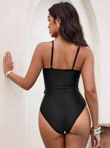 SHEIN Swim 1 pieza Elegante traje de baño de una sola pieza con volantes y diseño floral 3D, para vacaciones de verano en la playa - Negro - Ver 2