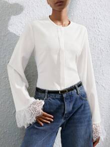 SHEIN Privé Blusa elegante con diseño minimalista de aspecto vintage, cuello, contraste de encaje y mangas de campana para mujer - Blanco - Ver 6