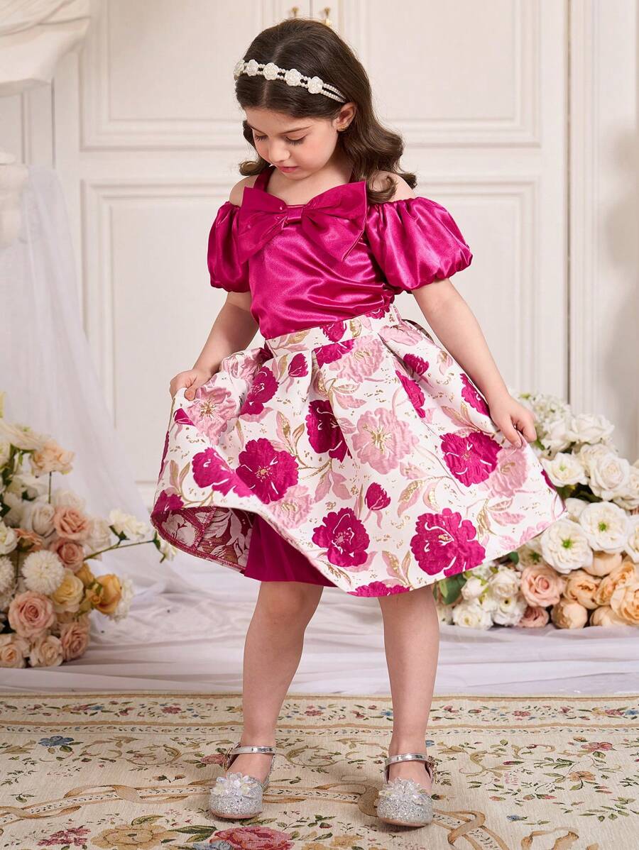 SHEIN Young Girl Solid Bow Decor Short Sleeve Top And Floral Print Skirt 2pcs Set - Hot Pink - View 1