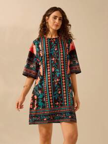 CAJUNI 女式波西米亚风热带花卉印花短款宽松休闲度假海滩夏季黑色连衣裙