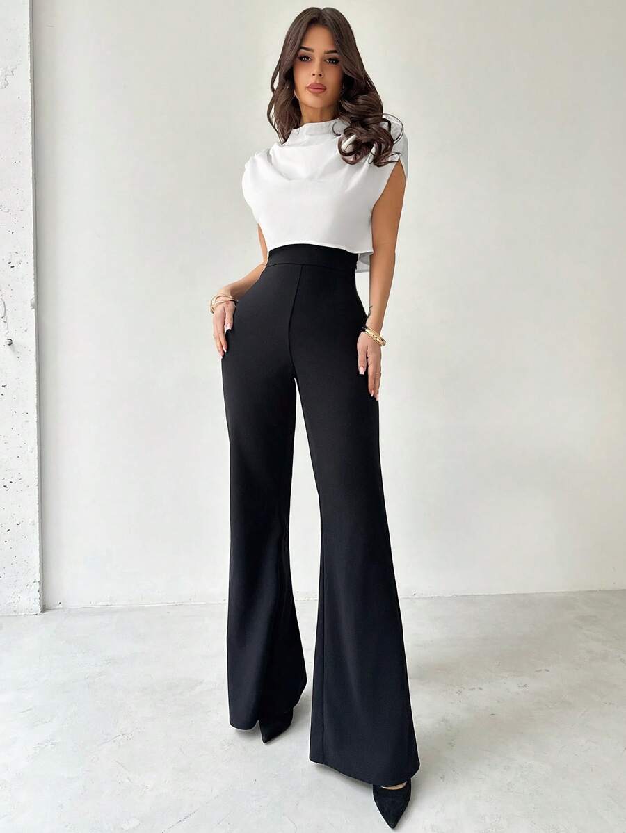 Firerie Áo thun crop top và quần ống loe